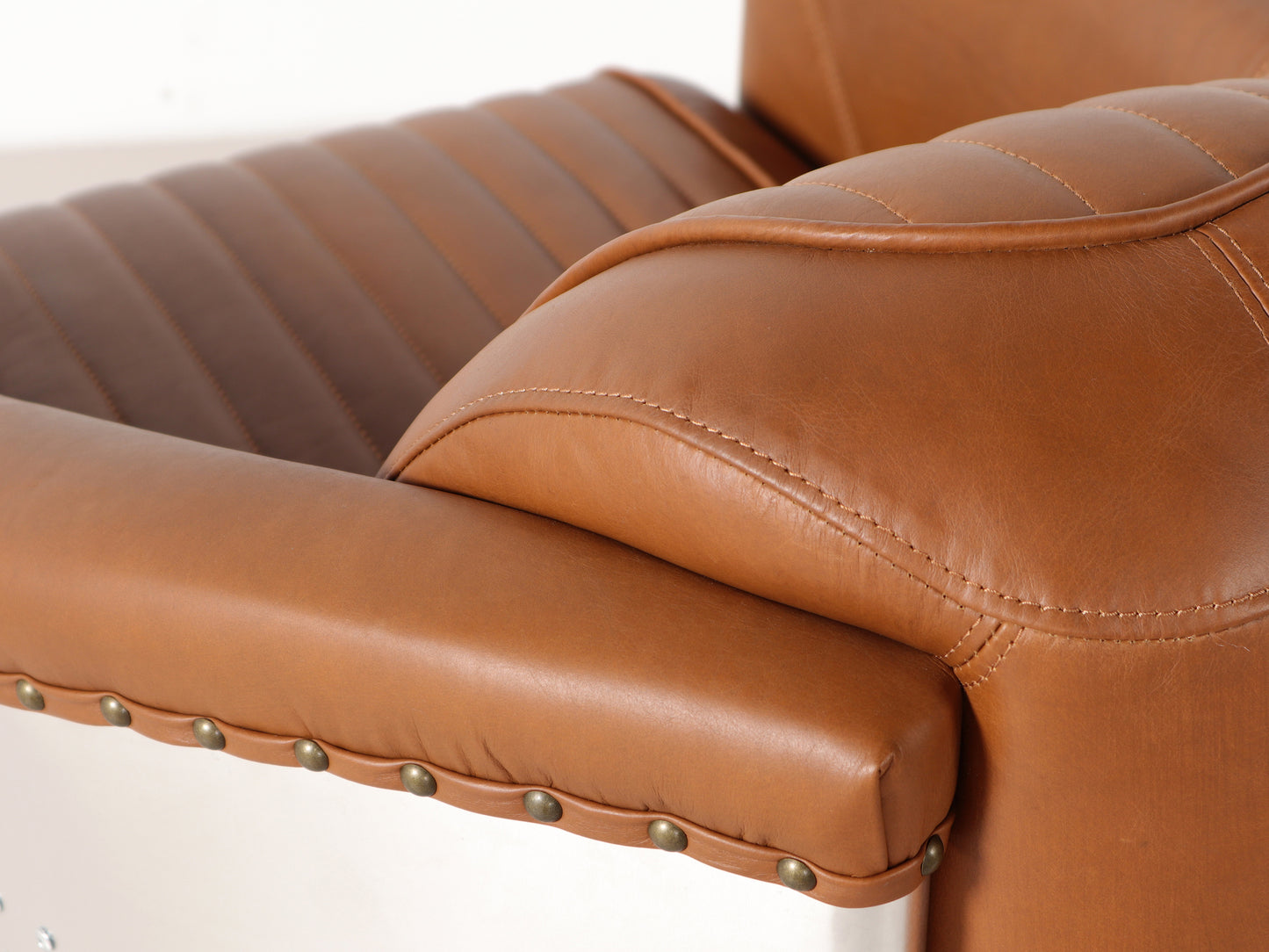 Aviator Tub Chair | Camel (Leather Inner Arm)