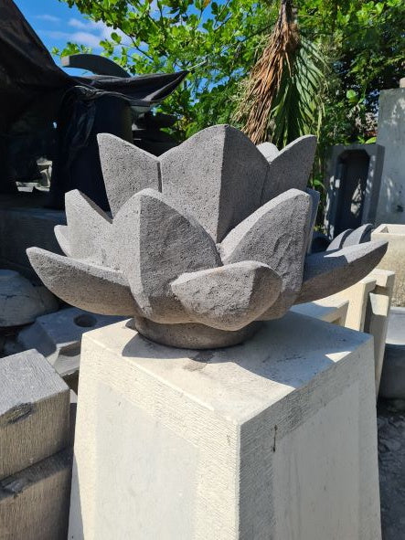 Lotus Fountain on base - heavy.